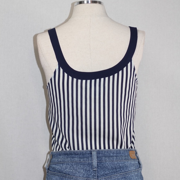 BB Dakota Blue & White Top - Picture 8 of 12